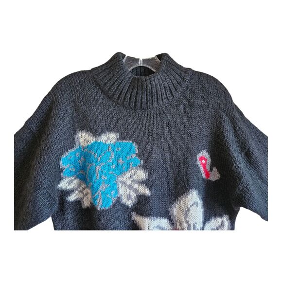 VINTAGE Women's L Sweater Charcoal Large Flowers Mohair Blend 90s RUSS TOGS 44" - Picture 2 of 7